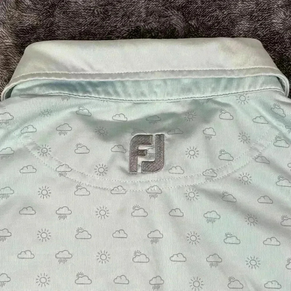 FootJoy Men's XL Polo Cloud Sun All Over Print Performance Stretch Light Blue - Picture 10 of 11